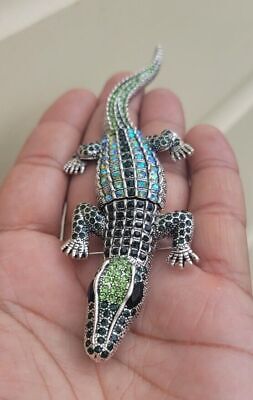 Crocodile Designer Brooch Vintage Look Silver Plated Celebrity Broach Pin K41