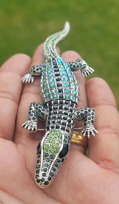 Crocodile Designer Brooch Vintage Look Silver Plated Celebrity Broach Pin K41