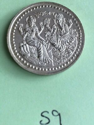 Silver plated Laxmi Ganesh Ji Hindu OM Legend in Waves Shubh Labh Good Luck Coin