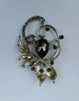 Stunning Silver Plated Black Stone Flower Brooch Cake Pin with DIAMANTE XMAS